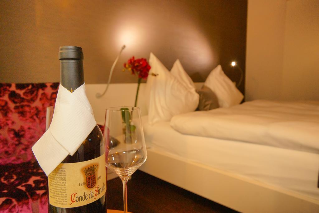 Boutique Hotel - Restaurant Orchidee Burgdorf Exteriör bild
