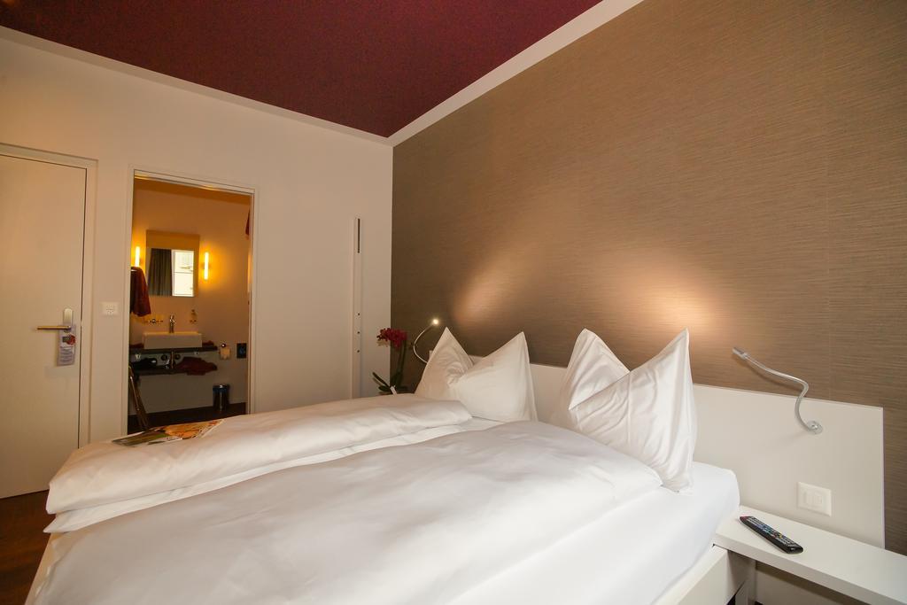 Boutique Hotel - Restaurant Orchidee Burgdorf Exteriör bild